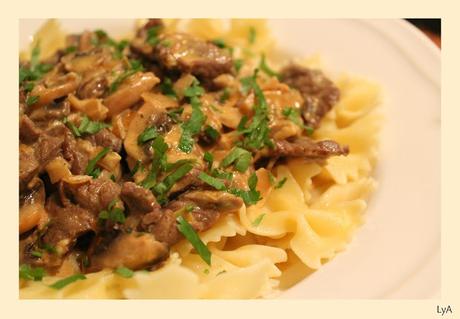 Ternera Stroganoff... para Cocinas del Mundo.