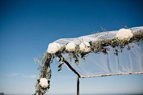 wedding chuppah www.bodasdecuento.com