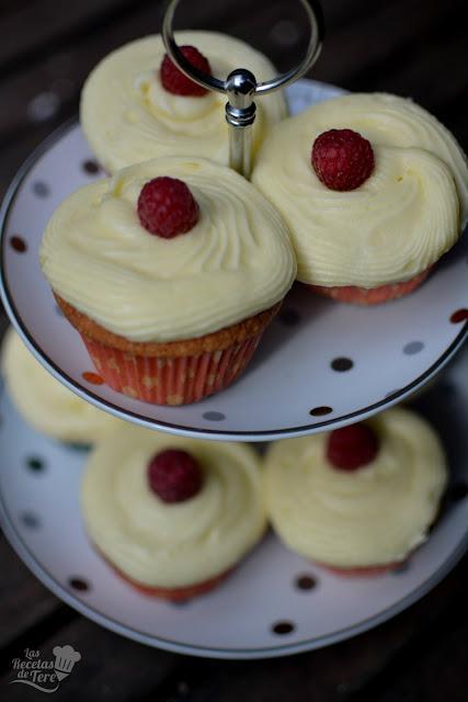 Cupcakes de limon y frambuesas tererecetas las recetas de tere 02 Cupcakes de limon y frambuesas tererecetas 02
