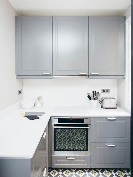 Apartamento chic en gris y amarillo Apartamento chic en gris y amarillo