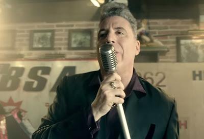 Nuevo videoclip de Loquillo: 'Salud y rock and roll'