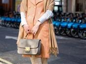 Arrasa medio tacón. Mira posibilidades tiene