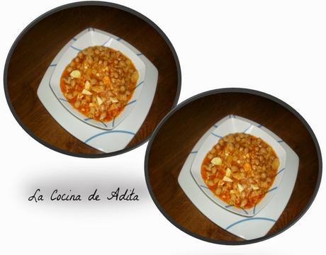 Potaje de garbanzos con arroz