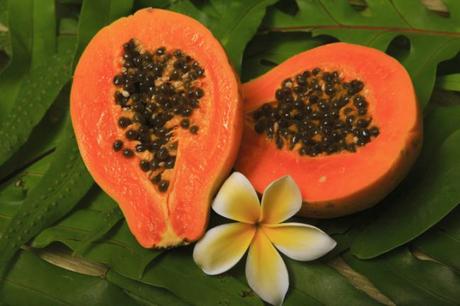 La papaya, el milagro natural para tu estómago