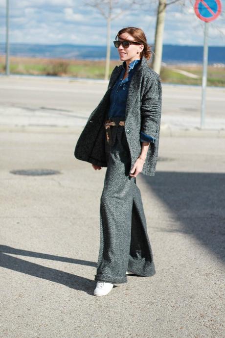 high waisted pants and sneakers