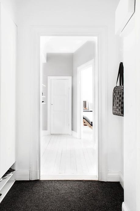 fondo armario decoración estilo nórdico escandinavo Estilo nórdico en blanco y negro decoración interiores decoración infantil blanco negro decoración habitaciones infantiles decoración en blanco blog decoración nórdica 