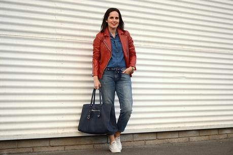 red-jacket-mango-and-denim-outfit-street-style