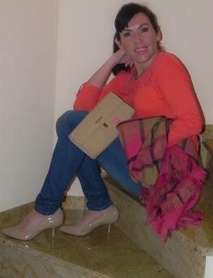 Tendencias de primavera: Tropical Sunset (look, manicura y outfit)