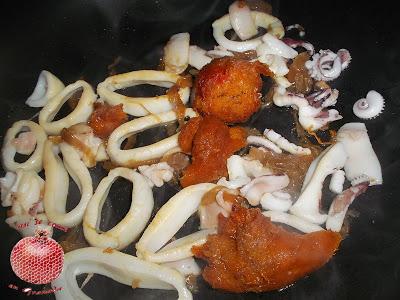 Calamar con sobrasada al estilo de Mallorca. Calamar con sobrasada al estilo de Mallorca.