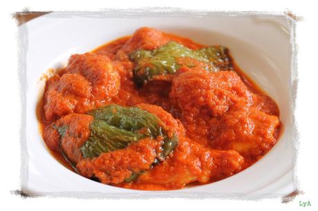 Pollo con tomate... la receta para salir de vacaciones. Para el concurso 4º cumpleaños Cocinando con las Chachas.