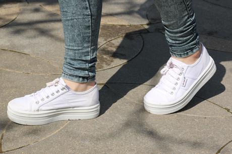 Outfit con aire boho para primavera