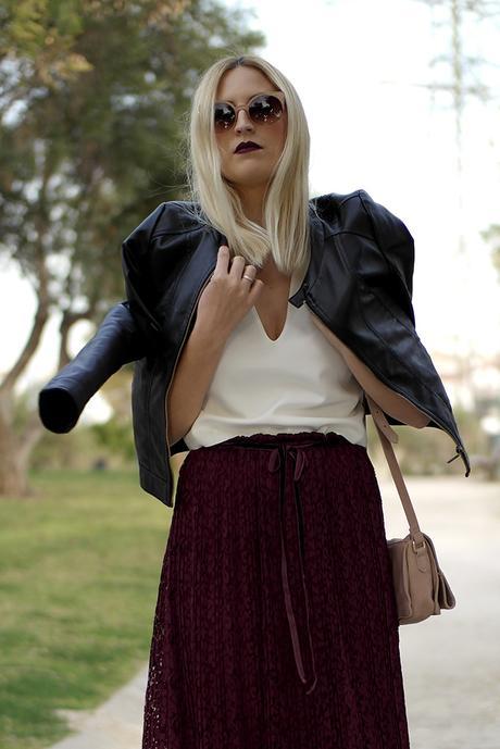 LACE SKIRT & PLATFORMS