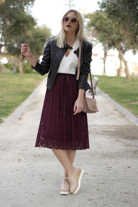 LACE SKIRT & PLATFORMS