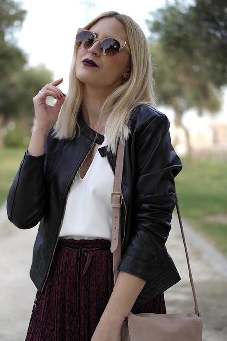 LACE SKIRT & PLATFORMS