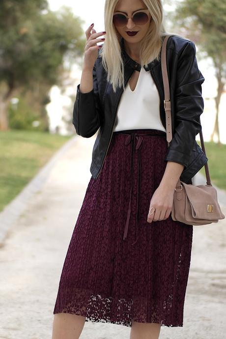 LACE SKIRT & PLATFORMS