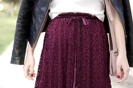 LACE SKIRT & PLATFORMS