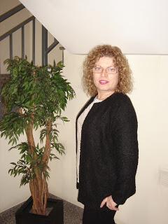 CHAQUETA DE PUNTO NEGRA
