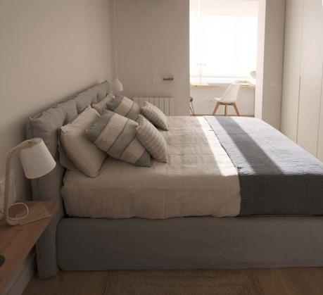 Reformas Barcelona estilo nórdico escandinavo estilo nórdico barcelona Encimera de piedra gris encimera cocina madera cocinas nórdicas modernas cocina con isla blog decoración nórdica 