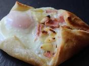 Hojaldre relleno jamon, queso huevo
