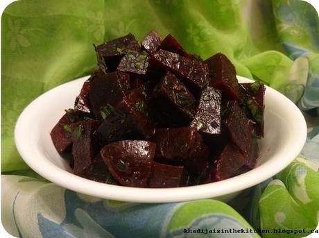 BETTERAVES AU FOUR / ROASTED BEETROOTS / REMOLACHAS ASADAS /  شمندر (باربا- بنجر) في الفرن