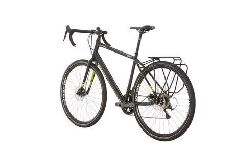 Cannondale Touring 1, una real máquina para cicloturismo que lo puede realizar casi todo (menos competición) Cannondale Touring 1, una real máquina para cicloturismo que lo puede realizar casi todo (menos competición)