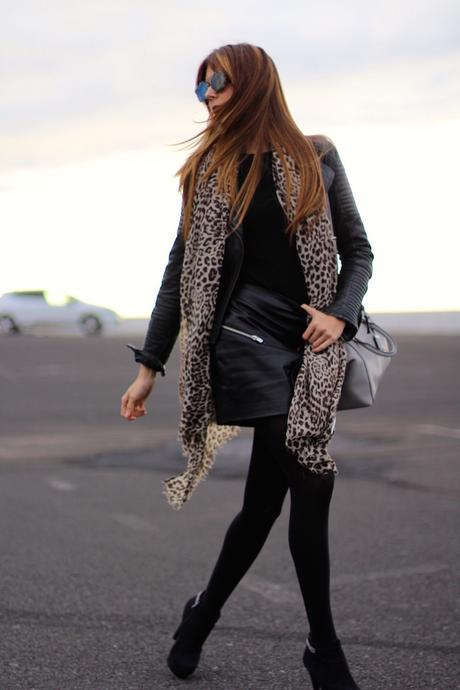 Black Weekend Black Weekend