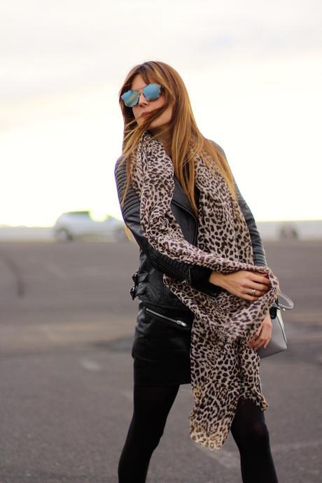 Black Weekend Black Weekend