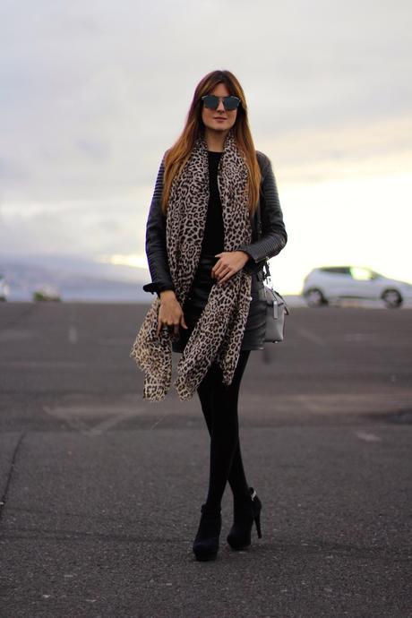 Black Weekend Black Weekend