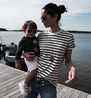 EL BEBE AVENTURERO, LLEVA A NAÏF A LAS TIENDAS DE PUERICULTURA