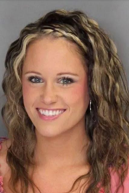 Las 12 criminales mas hermosas del mundo. La #5 se comió el P3N3 de su novio