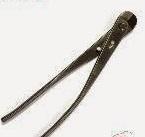 Retirando alambres , colocando tensores . Retirando alambres , colocando tensores .