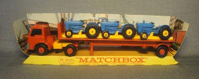 Semirremolque con tractores