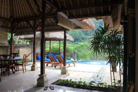 Honeymoon in Bali -Ubud Image and video hosting by TinyPic