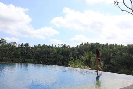 Honeymoon in Bali -Ubud Image and video hosting by TinyPic