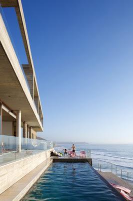 Casa de Hormigon Armado en Cachagua