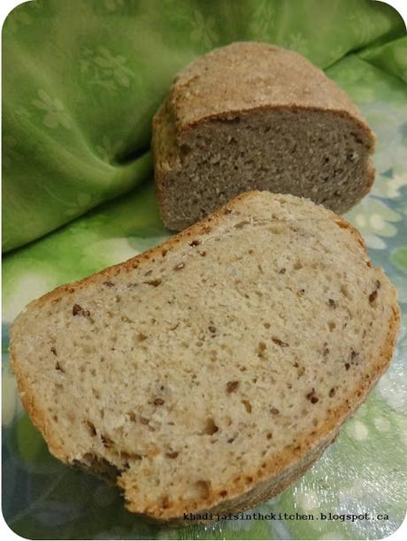 PAIN DE LA SEMAINE: PAIN AUX GRAINES ET À LA FARINE D’ÉPEAUTRE / BREAD OF THE WEEK: BREAD WITH SEEDS AND SPELT FLOUR / PAN DE LA SEMANA: PAN CON SEMILLAS Y HARINA DE ESPELTA / خبز الاسبوع : خبز دقيق الحنطة و بذور الكتان و الجنجلان