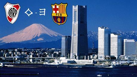 Rascacielos de Yokohama, con el Fujiyama al fondo. En cualquier momento aparece Mazinger Z.