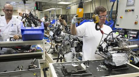 La industria renovará tres millones de empleos hasta el 2025