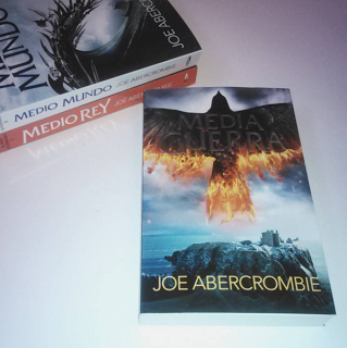 Reseña | Media Guerra.