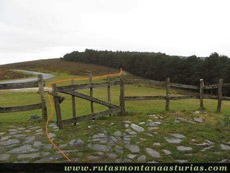 Portiella de la Ermita de San Isidro