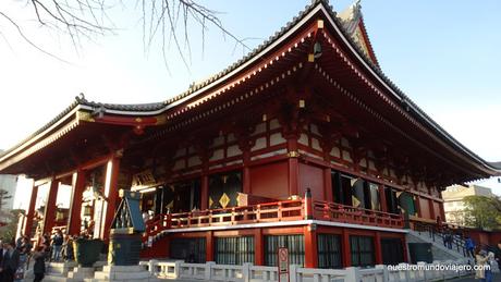 Tokio; Asakusa y Ginza de noche