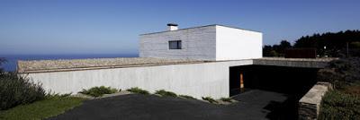 Casa Minimalista en Hormigon Armado en Cachagua