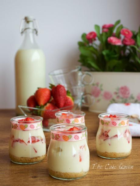 Yogur natural con spéculoos y fresas