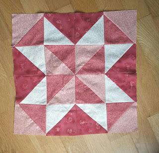 Bloque 3: Quilt half square triangle