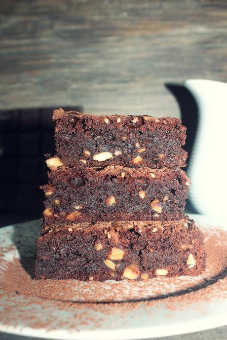 BROWNIE DE CHOCOLATE AROMATIZADO NARANJA Y JENGIBRE