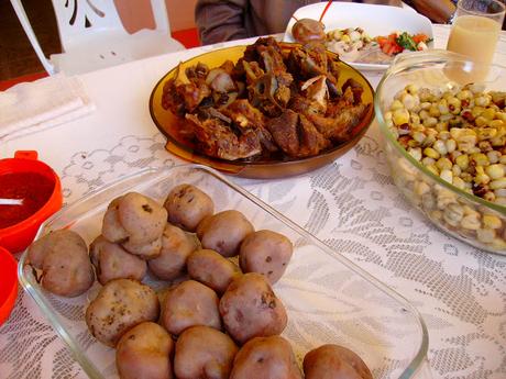 Placeres vallunos: chicha y chicharrón