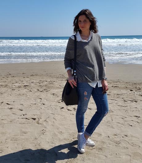 Outfit casual con Converse blancas - Paperblog