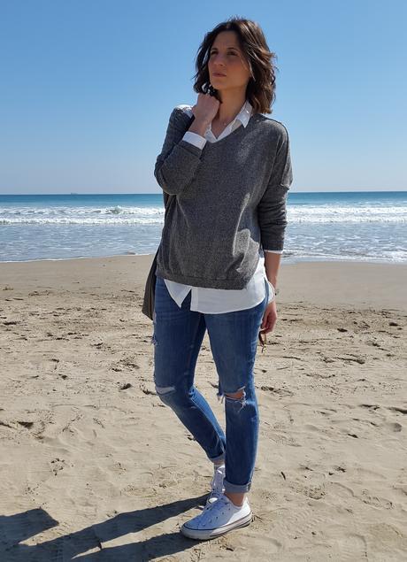 outfit casual con zapatillas converse 