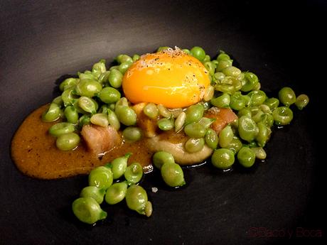 VEGETALES Y ENCURTIDOS SOBRE SAL MALDON DE-HIERBAS AROMÁTICAS Mario Sandoval bacoyboca