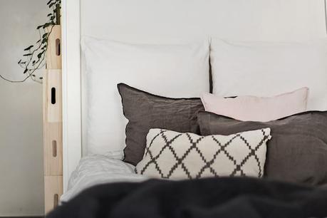 La distribución de un hogar es cuestión de prioridades interiores espacios pequeños estilo nórdico escandinavo decoración mini pisos decoración femenina decoración estudio cocina nordica pequeña blog decoración nórdica 